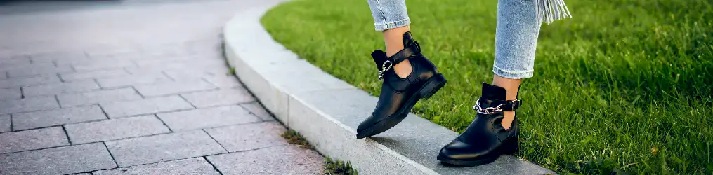 Tokalı Kadın Ayakkabı